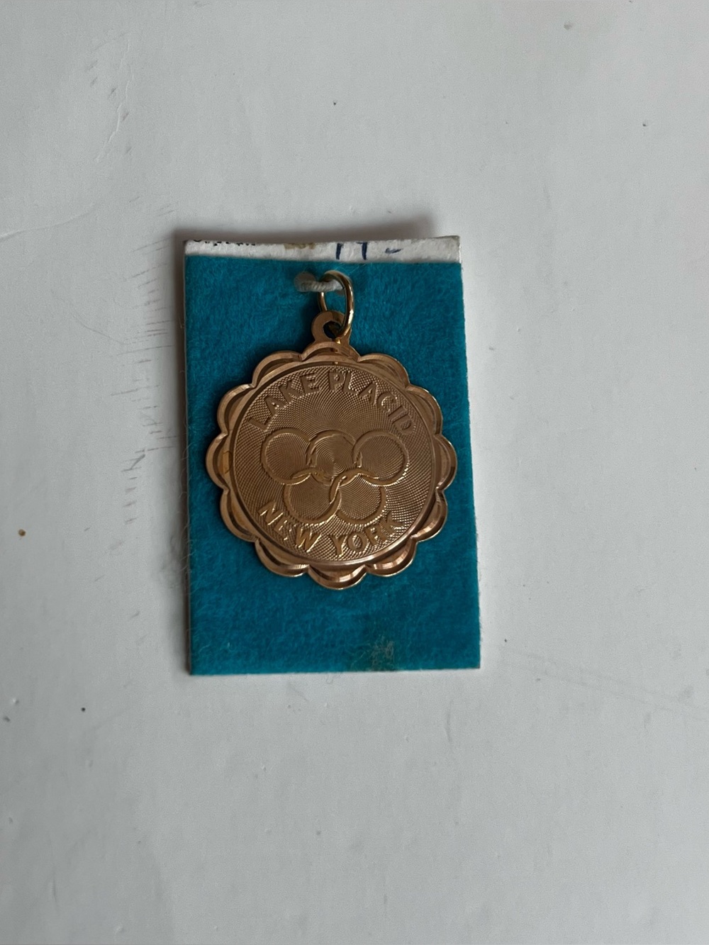 Vintage CREA 14K Gold Lake Placid Olympic Charm Pendant 1.7g On Original Card